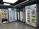mesin penjual otomatis kulkas pintar dengan pembaca kartu kredit penjualan sayur, buah, daging beku