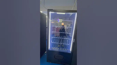 Siap untuk dikirim ke AS, layar tertekuk dan mesin penjual otomatis memiliki pengalaman yang lebih baik