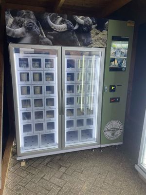 Nyaman dan Serbaguna - Mesin Penjual Otomatis Locker Beku -22C Hingga 20C Dengan Rentang Suhu